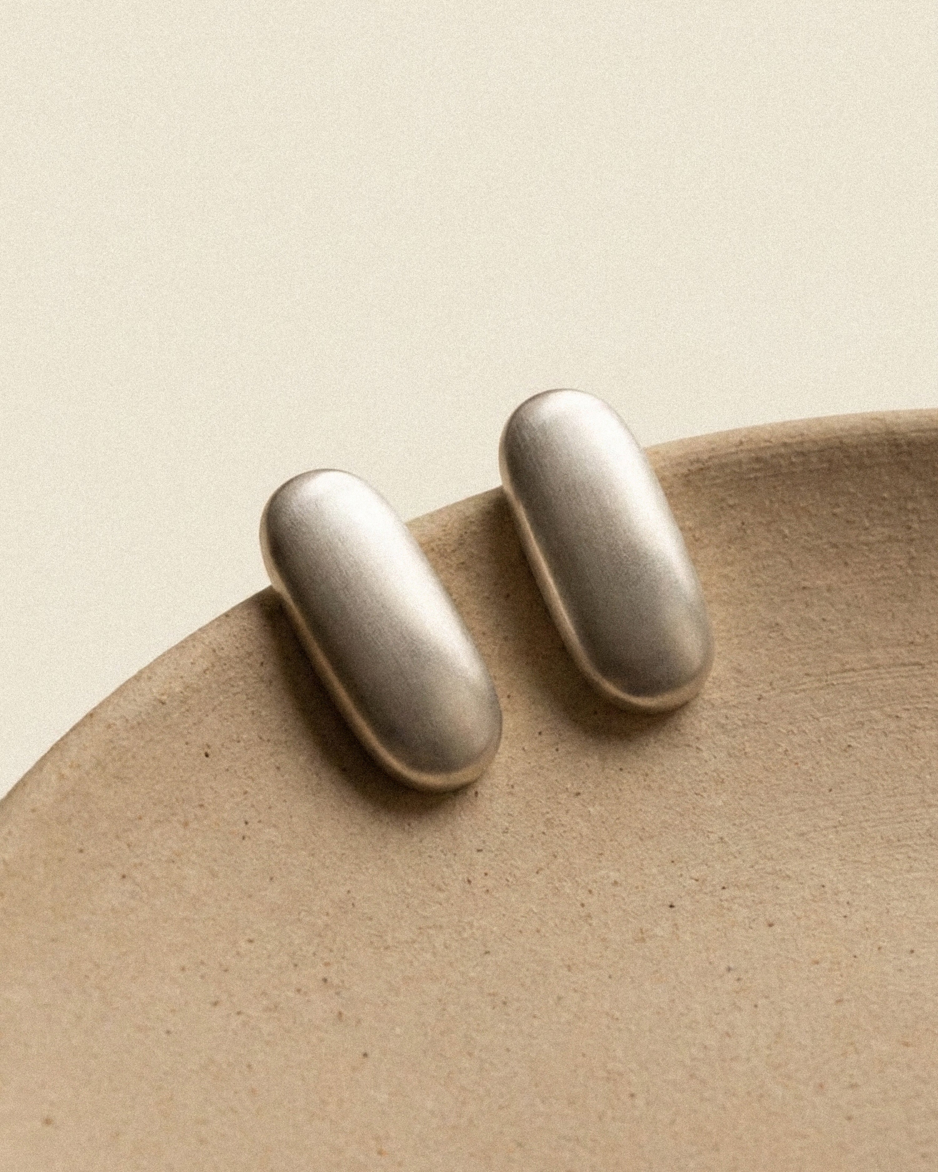 gema aretes grandes